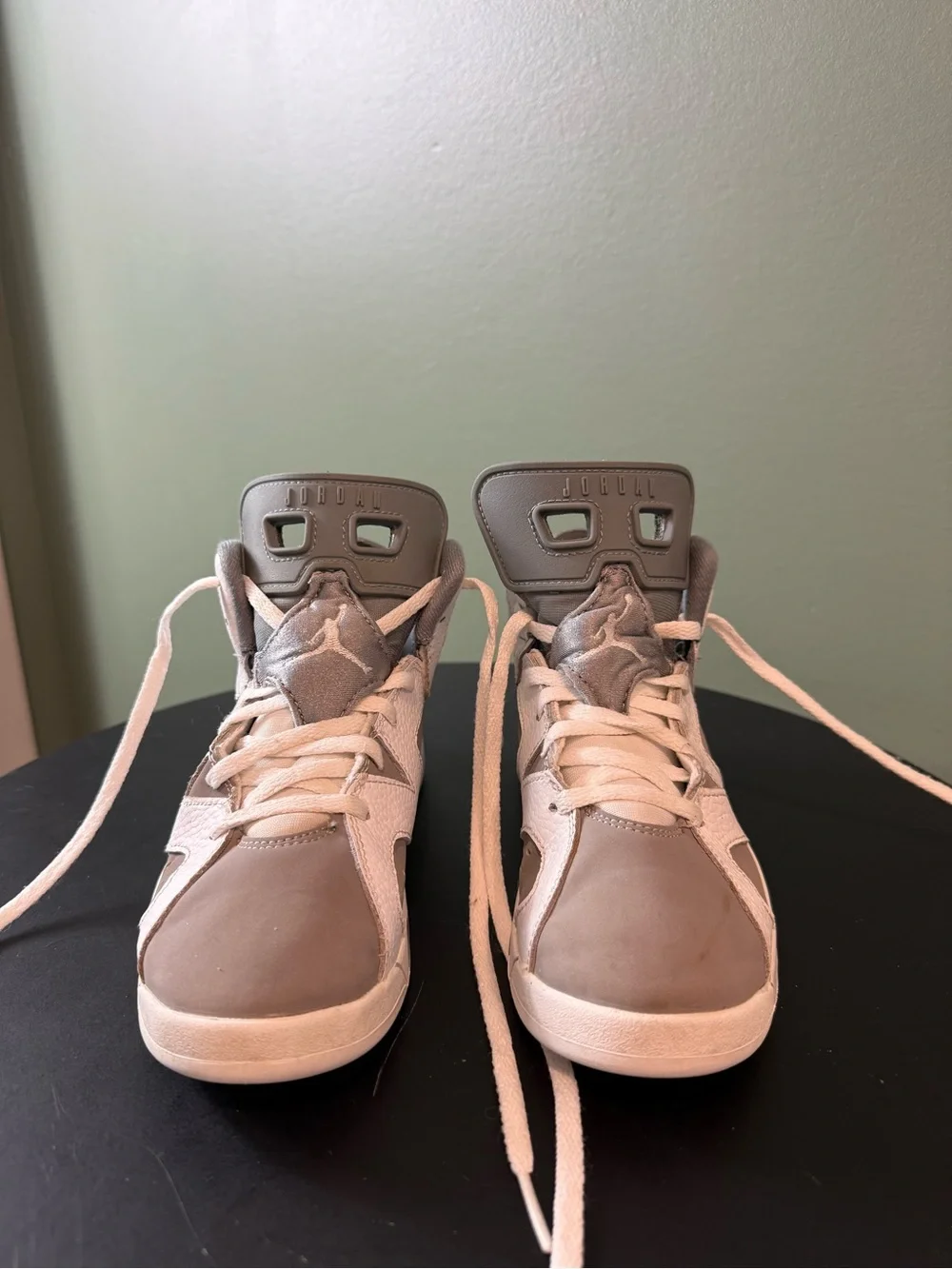 Tyler Jordan 6 retro, gray, and white sides 2,5Y sz